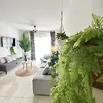 דירה Tropical Lounge, Cristianos, Pool & Sea, Wifi