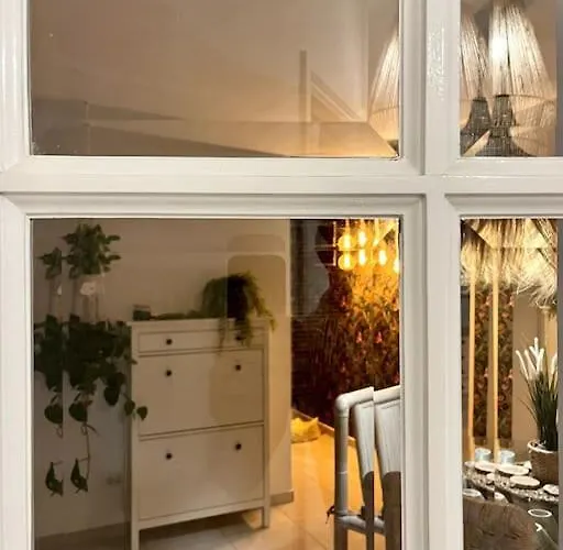 Tropical Lounge, Cristianos, Pool & Sea, Wifi Appartement *