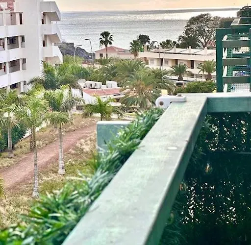 Tropical Lounge, Cristianos, Pool & Sea, Wifi * Los Cristianos (Tenerife)